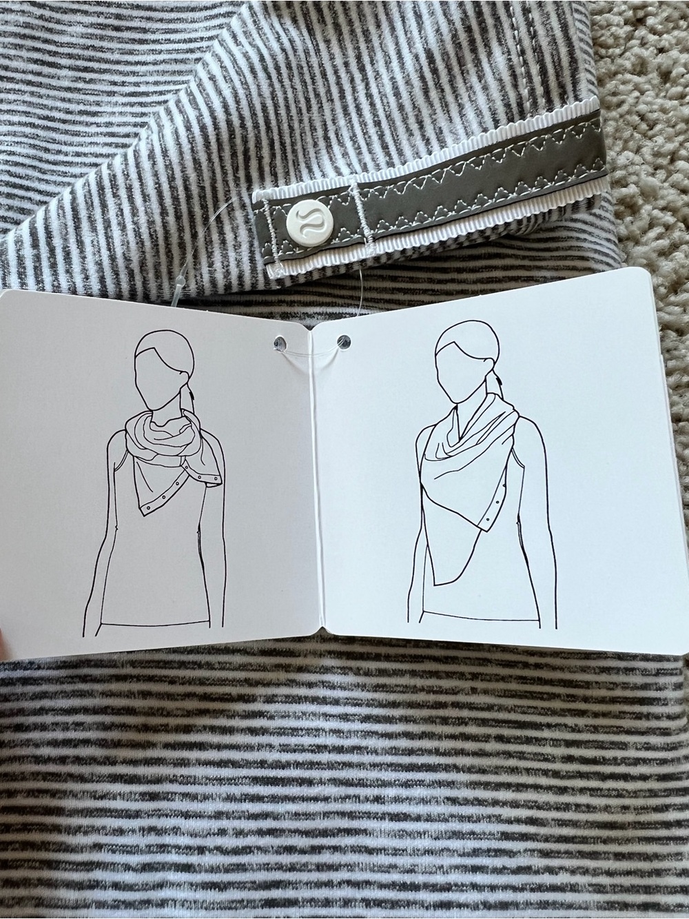 Lululemon Rulu Scarf - Picture 4 of 9